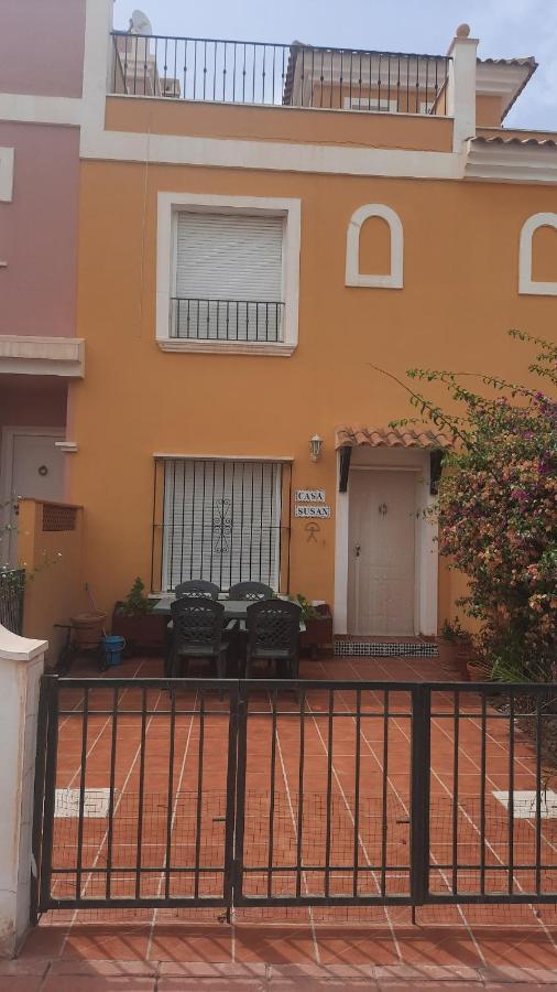 As019 Captivating 3 Bedroom House Casa Susan *